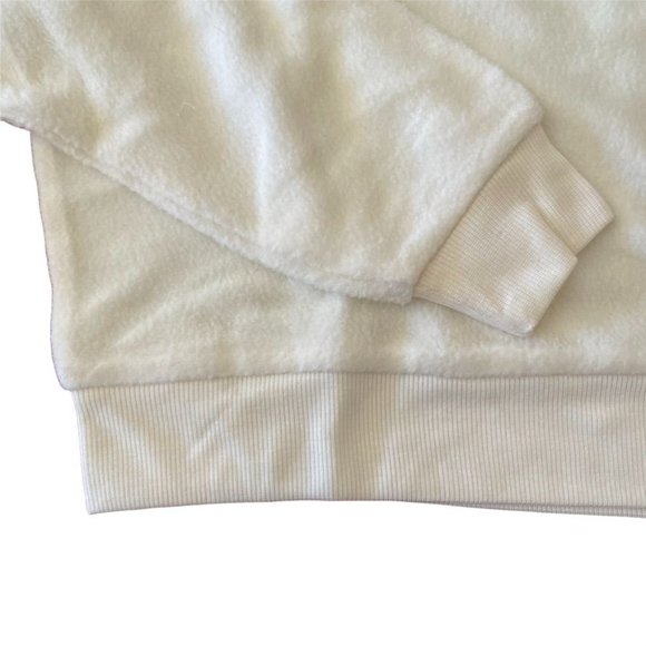 HYFVE WOMENS WHITE WHIP CREAM LONG SLEEVE CROP TOP / MATCHING LOUNGE SHORTS SZ: - Picture 7 of 11